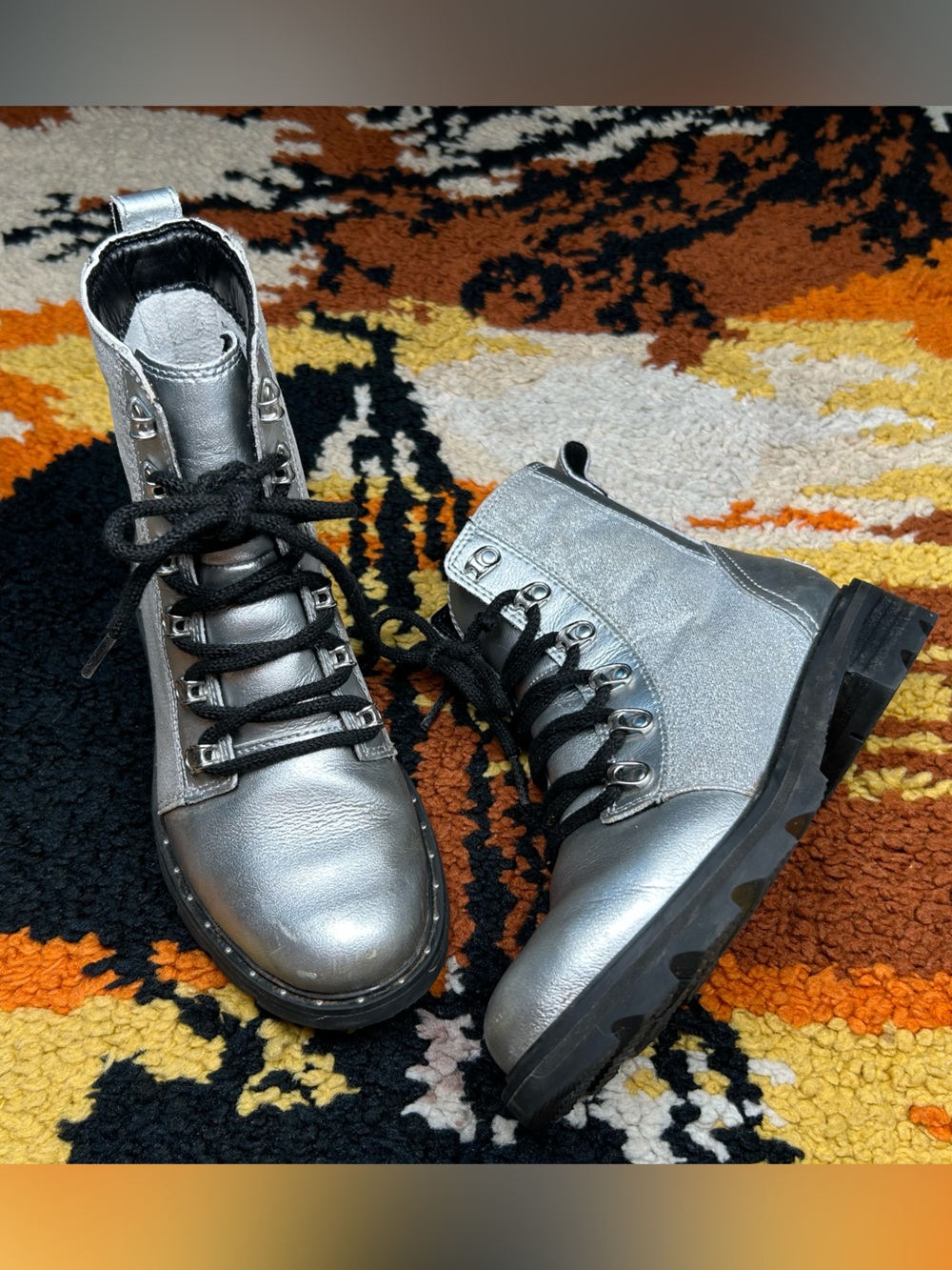SOREL, Lennox lace combat boots!!